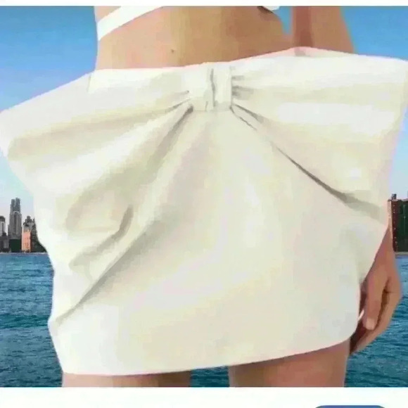New with tags Zara bow skirt - Picture 1 of 2